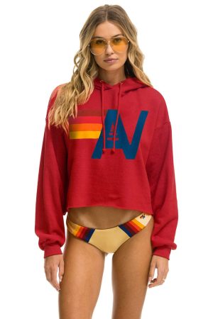 LOGO CROPPED PULLOVER HOODIE - CRIMSON