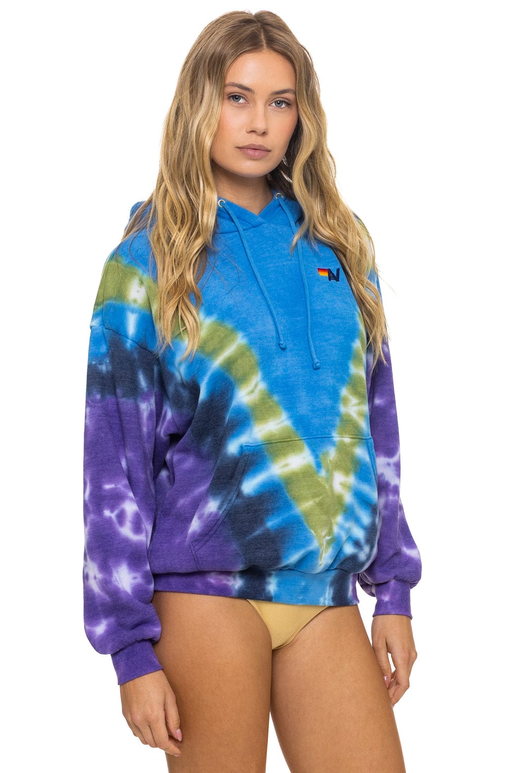 HAND DYED V RELAXED PULLOVER HOODIE - TIE DYE OCEAN // PURPLE - Image 9