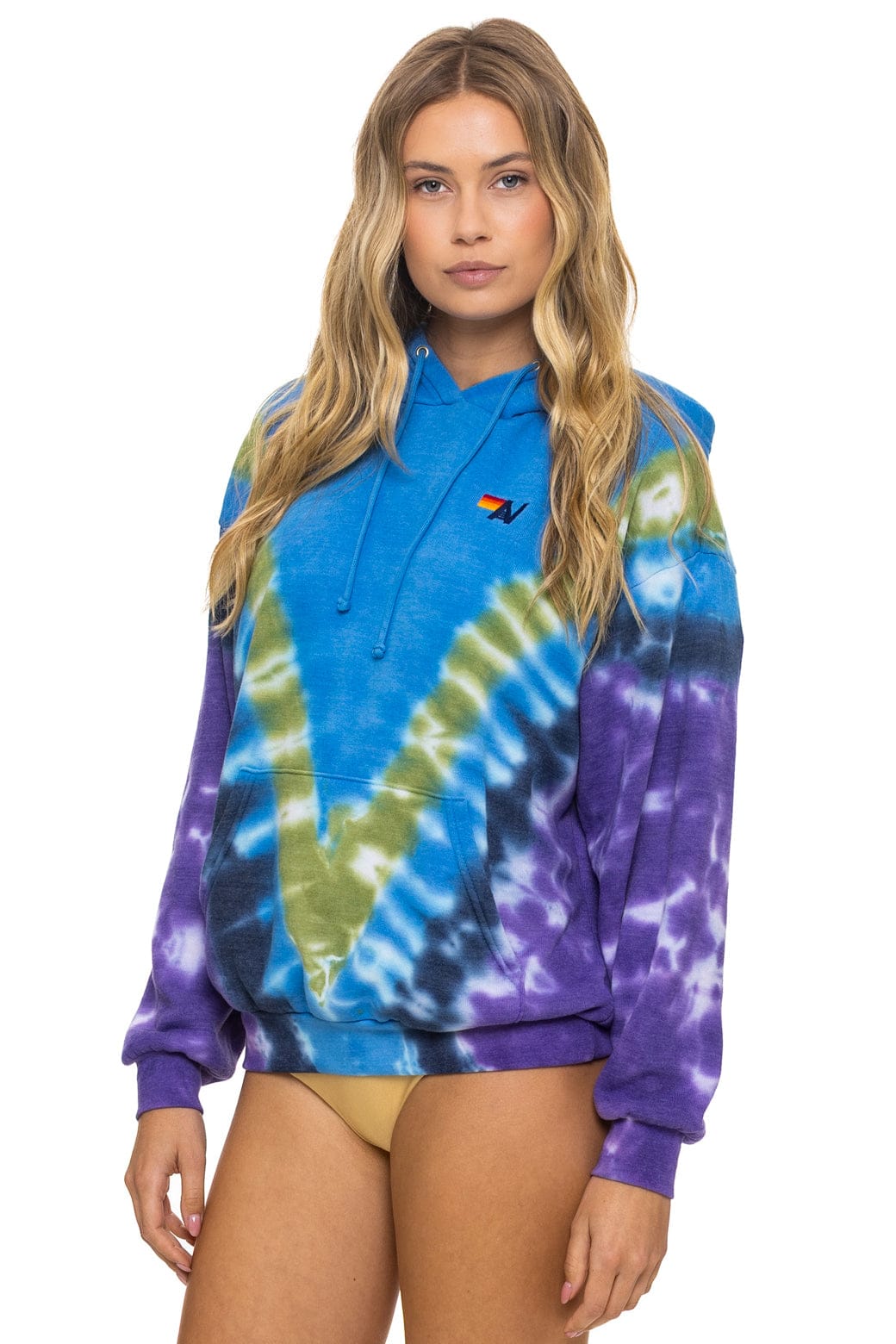 HAND DYED V RELAXED PULLOVER HOODIE - TIE DYE OCEAN // PURPLE - Image 7