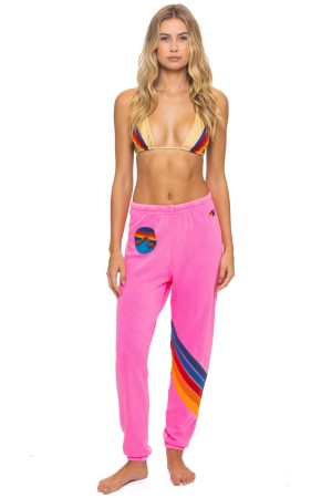 ALL SEASONS CIRCLE CHEVRON SWEATPANTS - NEON PINK