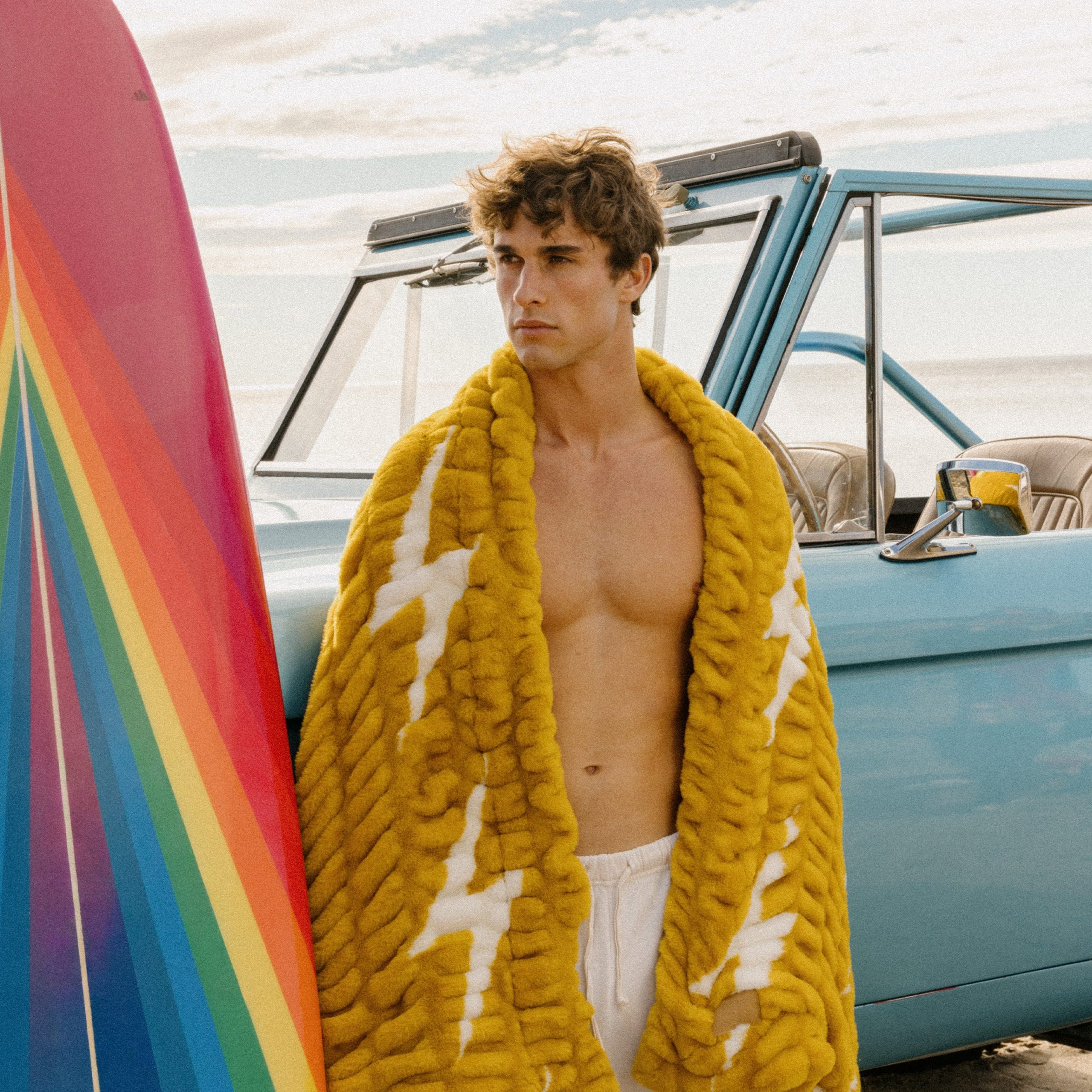 Aviator Nation x Lola Blanket - Gold // White Bolt - Image 6