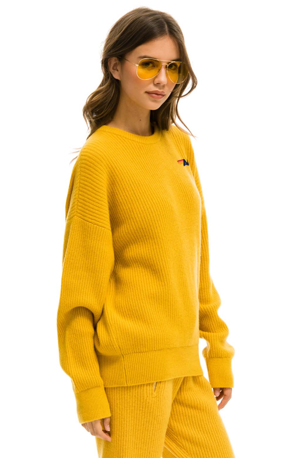 VINTAGE CABIN UNISEX CASHMERE SWEATER - GOLD - Image 7
