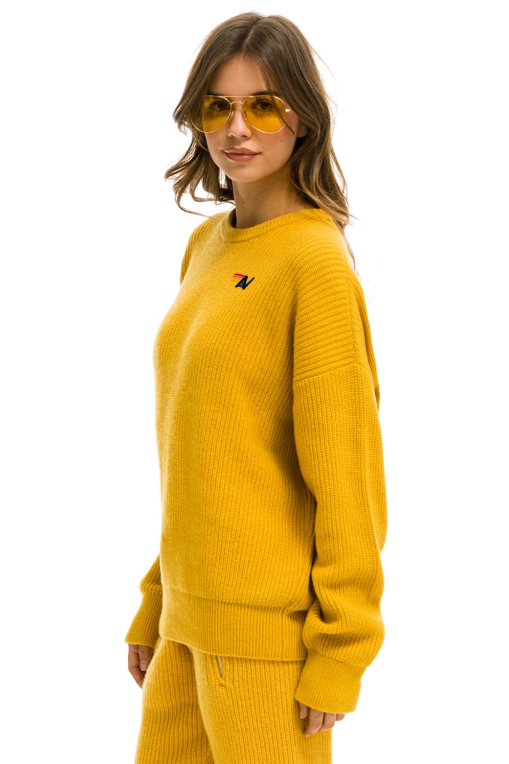 VINTAGE CABIN UNISEX CASHMERE SWEATER - GOLD - Image 5